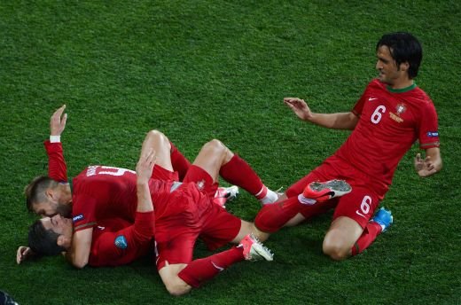 EUROBLOG ZIUA 10 | Ronaldo a repetat faza de la El Clasico dupa gol! Ce scandal XXX e in Anglia din cauza meciului Portugalia - Olanda :)_18