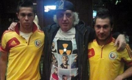 Mutu ar fi mandru de ei! 10 jucatori de la U-19 suspendati! S-au IMBATAT in cantonament si au facut DE-ZAS-TRU in camera de hotel!