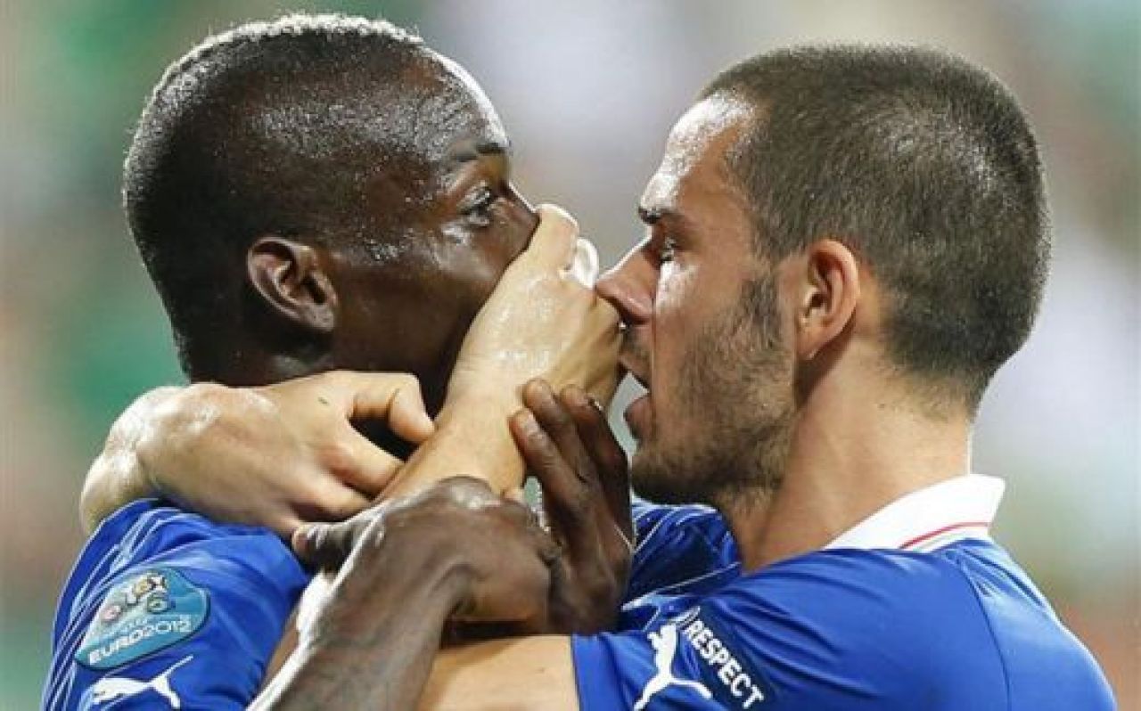 EUROBLOG ZIUA 12 | Ziua dupa care 2 arbitri DISPAR din fotbal! Decizia MONSTRUOASA care a salvat Anglia la Euro_4