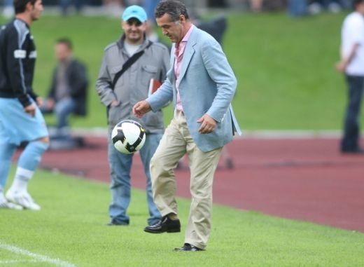 Reghecampf, la CONTROL! Becali merge in Austria sa vada MINUNEA! Ce ii ordona patronul Stelei de la Palat inainte de primul amical: