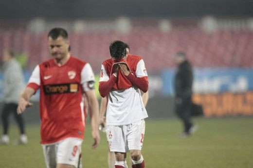 Inca un motiv de RASCOALA la Dinamo! "Asta e bataie de joc!" De ce au ramas dinamovistii INTERZISI: