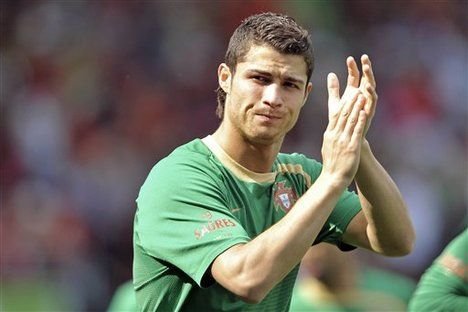 EUROBLOG, ZIUA 14 | FABULOS! Ronaldo a strigat la camera pentru Messi, sa-l auda din Argentina! Faza DEMENTIALA dupa gol_19