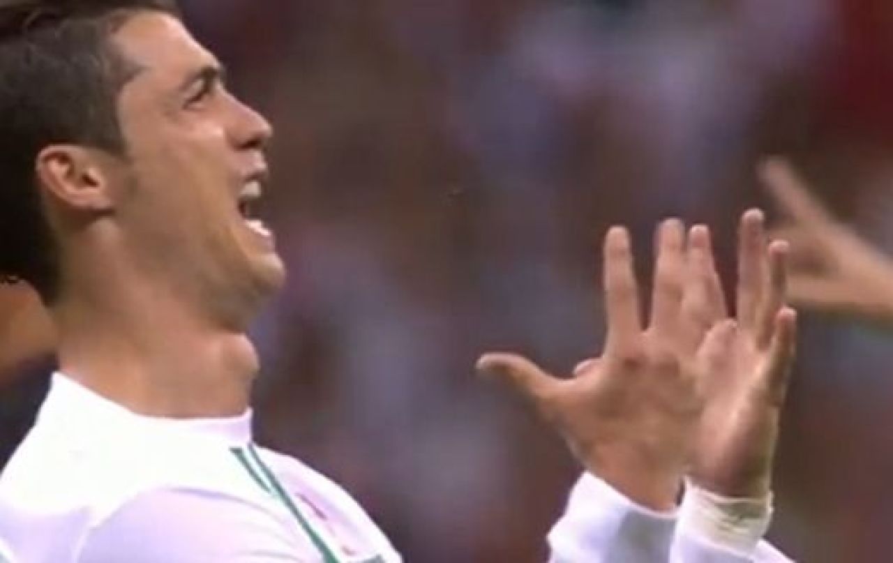 EUROBLOG, ZIUA 14 | FABULOS! Ronaldo a strigat la camera pentru Messi, sa-l auda din Argentina! Faza DEMENTIALA dupa gol_21