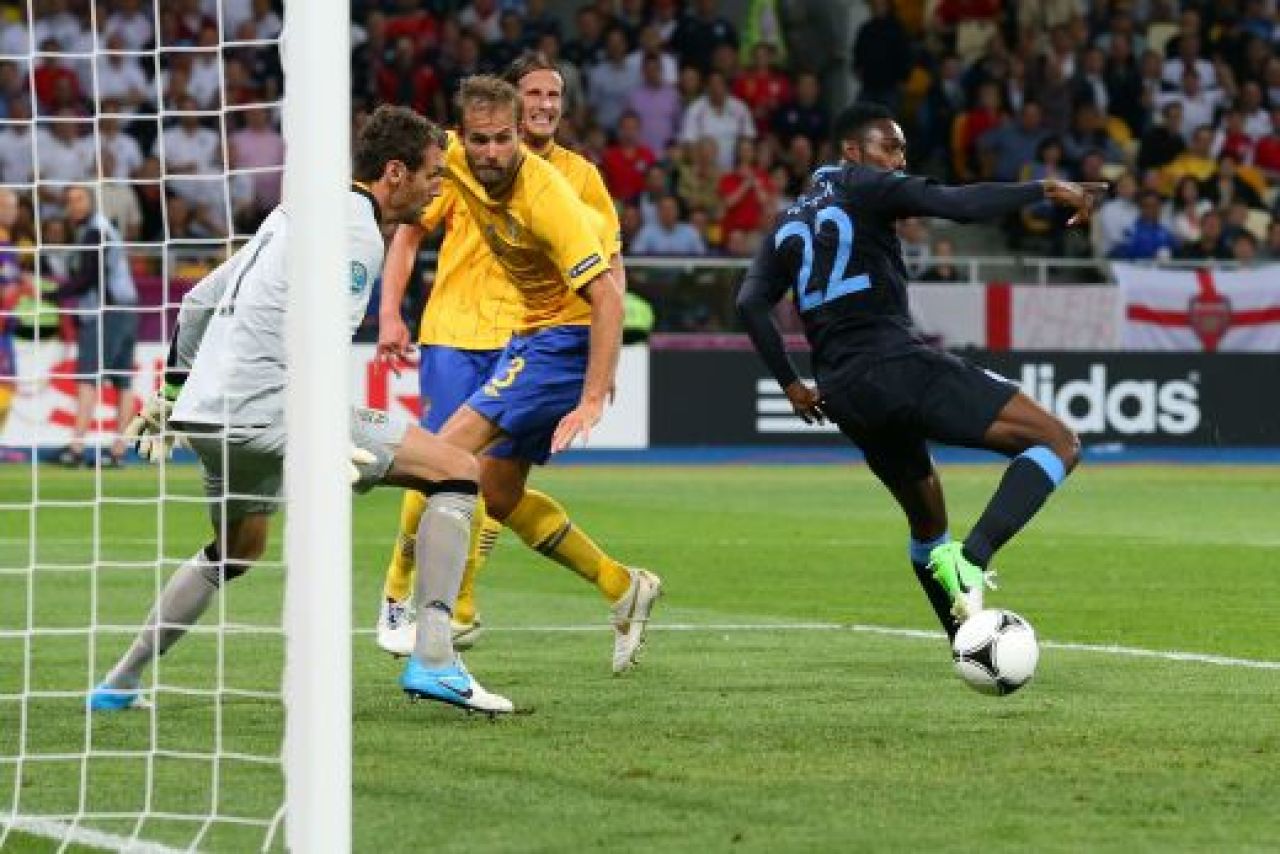 Pirlo, Ramos, Balotelli sau Ibrahimovic? VOTEAZA aici cel mai tare moment de la EURO!_5