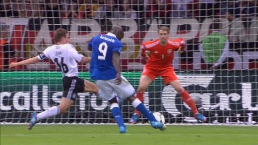 Balotelli a facut meciul vietii, Italia joaca FINALA cu Spania: Germania 1-2 Italia! Cel mai frumos meci de la Euro! VEZI GOLURILE 3D_6