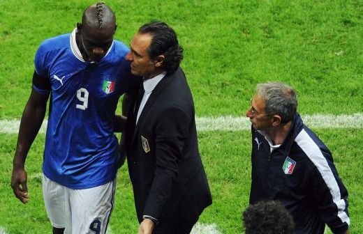 Balotelli a facut meciul vietii, Italia joaca FINALA cu Spania: Germania 1-2 Italia! Cel mai frumos meci de la Euro! VEZI GOLURILE 3D_11