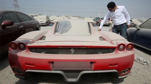 Imagini SENZATIONALE! Dubai, paradisul masinilor ABANDONATE! Motivul pentru care strazile sunt pline de bolizi parasiti:_11