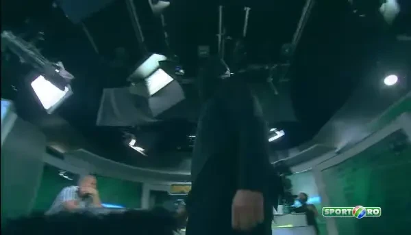 SENZATIONAL! Chinezu a facut show ca Spania la Euro! L-a DISTRUS pe Brezoi! Chinezu 4-2 Brezoi! Ce NEBUNIE a facut Oncescu :))