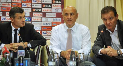 CUTREMUR in Giulesti! Copos nu mai doarme vara! Ce teapa si-au lua rapidistii din cauza unui jucator si ce ajutor asteapta de la FIFA: