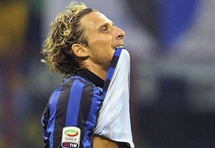 Forlan pleaca de la Inter pentru un salariu de NIMIC! Vezi cu cine semneaza, doar sa scape de Serie A!