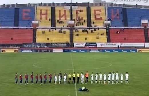 Faza UNICA in Rusia: 22 de jucatori au ras cu lacrimi in timpul imnului! Un cameraman le-a facut ziua! VIDEO