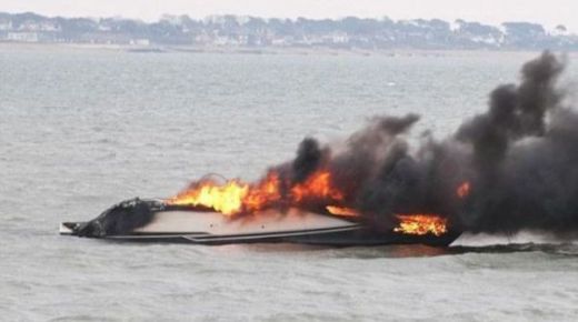 Un yacht de 500.000 de dolari, cu viata scurta: Au mers cu el doar 15 minute! Vezi ce s-a intamplat: FOTO INCREDIBIL_4
