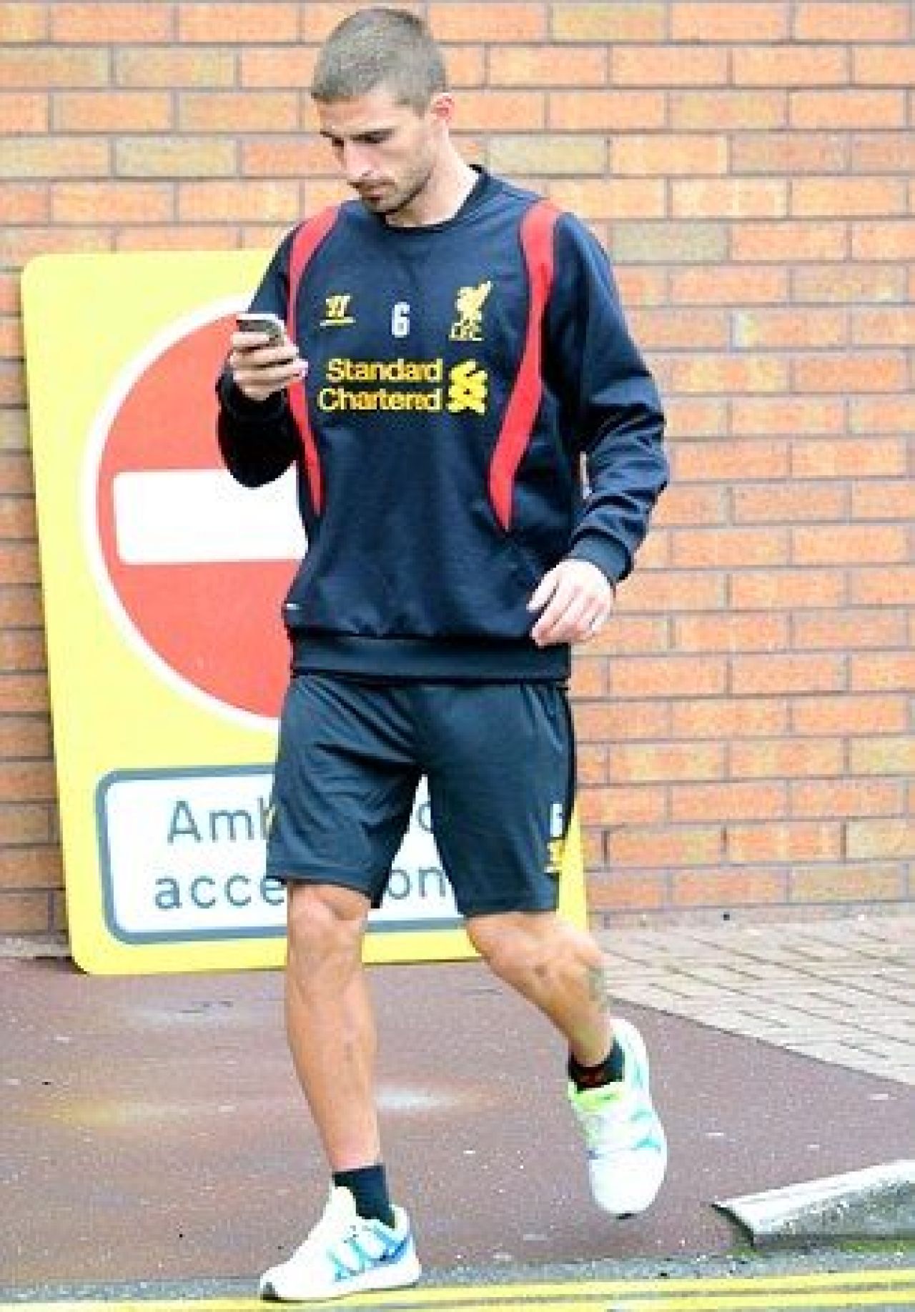 TRANSFER MARKET | Primul transfer al lui Liverpool din aceasta vara! Noi sperante pentru Chiriches! Barca, refuzata de principalul contracandidat al stelistului:_6