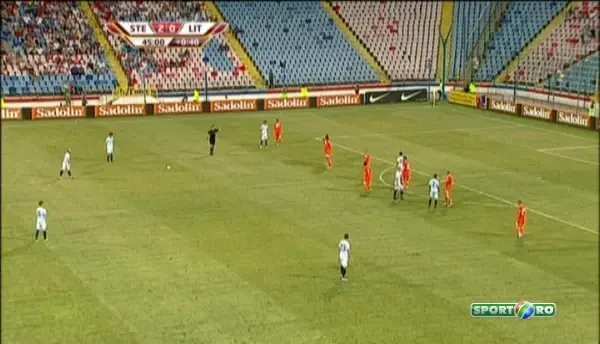 Rocha rateaza din nou in minutul 45