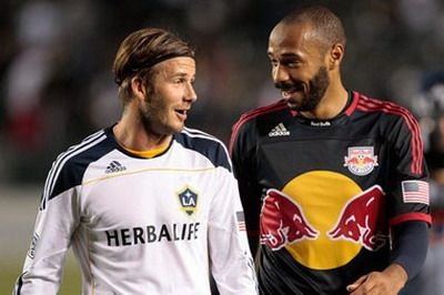 Sa vada Chelsea ce inseamna FOTBAL! Beckham si Henry, in aceeasi echipa! Nu e gluma: cand se vor face transferurile verii: