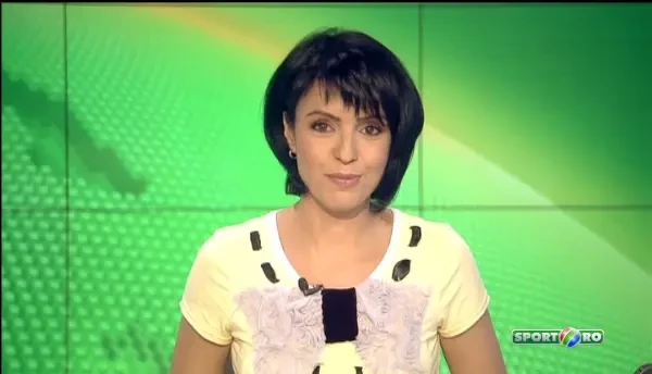 NEBUNIE la prezentarea inedita a unei echipe din Liga 1! Cum au cantat jucatorii alaturi de fani: VIDEO