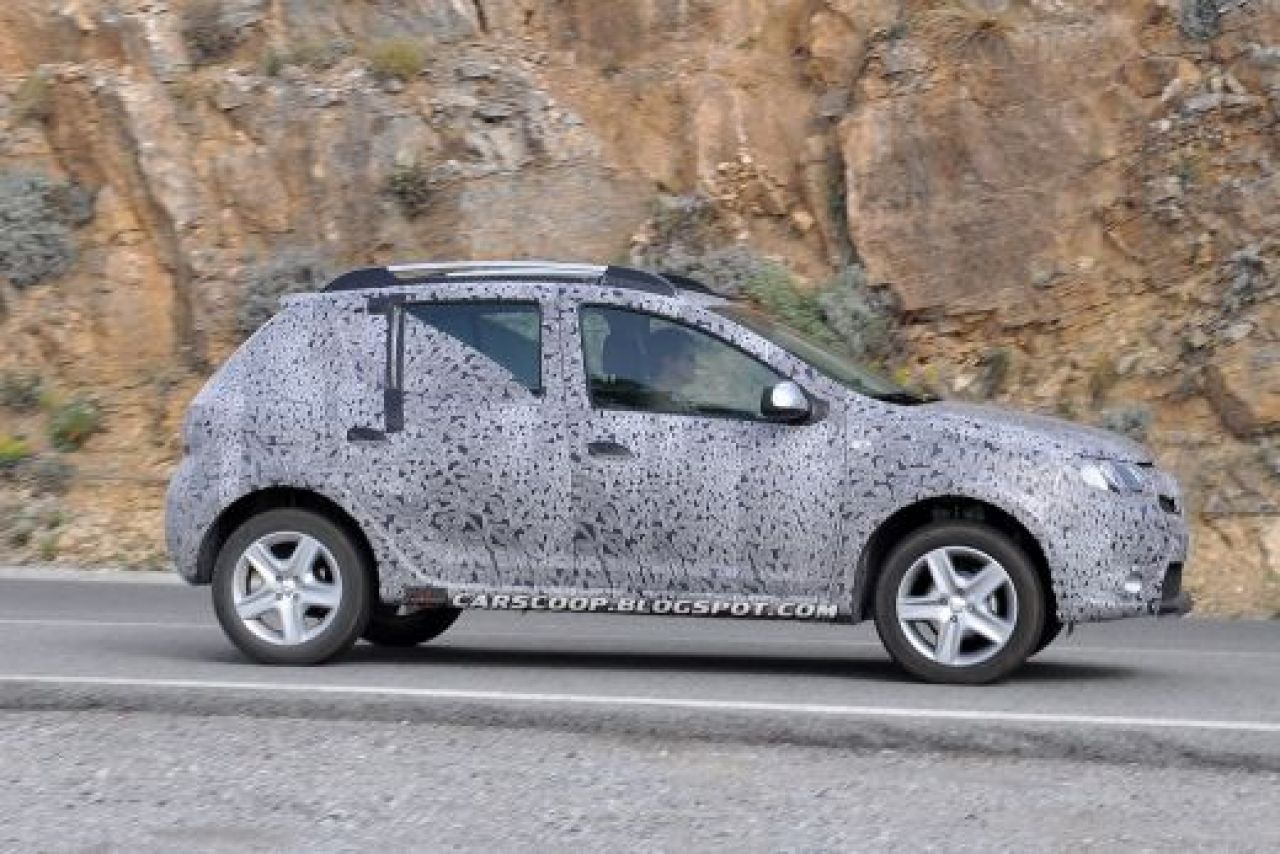 FOTO Dacia pregateste DUSTER JUNIOR! Cum arata NEBUNIA pregatita pentru 2013!_4