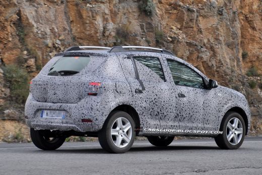 FOTO Dacia pregateste DUSTER JUNIOR! Cum arata NEBUNIA pregatita pentru 2013!_5