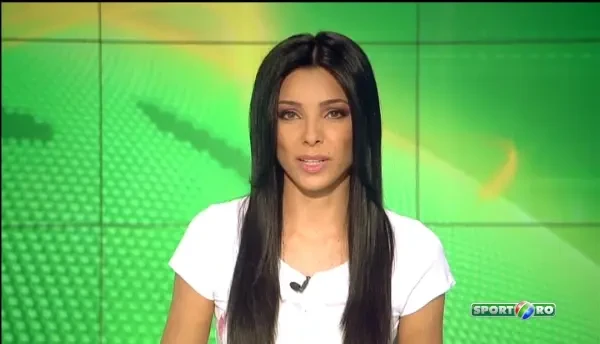 Turcii au facut SHOW pe cerul din Bucuresti! Vezi cele mai tari IMAGINI cu pilotii care i-au lasat pe spectatori cu gura cascata!