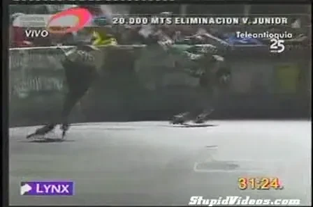 A vrut sa isi UMILEASCA adversarii si s-a facut de ras ca un RATAT! Un stadion PLIN a ras dupa un gest absolut cretin