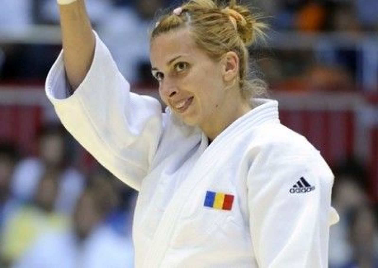 LIVEBLOG Olimpiada, ZIUA 1: SENZATIE: Cele mai tari imagini de la deschidere! Flacara olimpica a fost aprinsa!_1