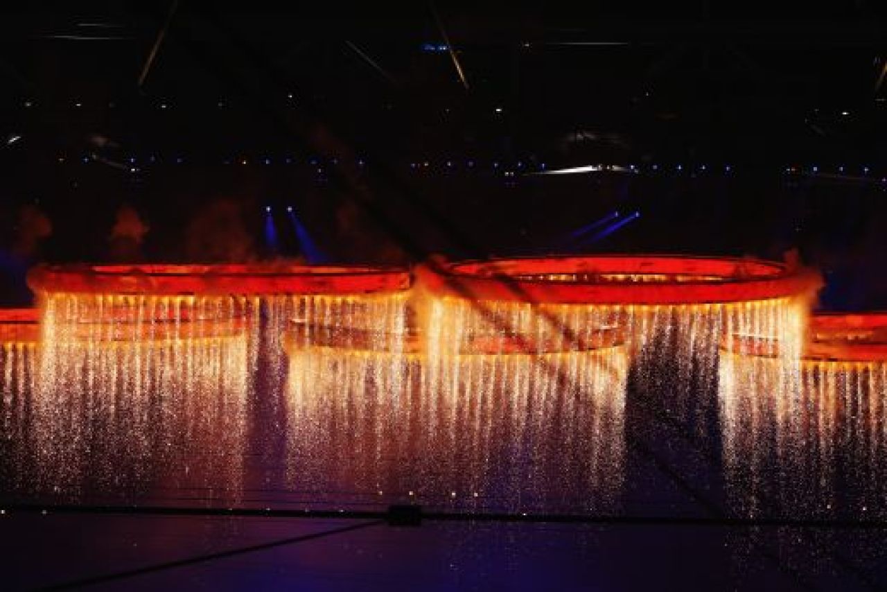 LIVEBLOG Olimpiada, ZIUA 1: SENZATIE: Cele mai tari imagini de la deschidere! Flacara olimpica a fost aprinsa!_22