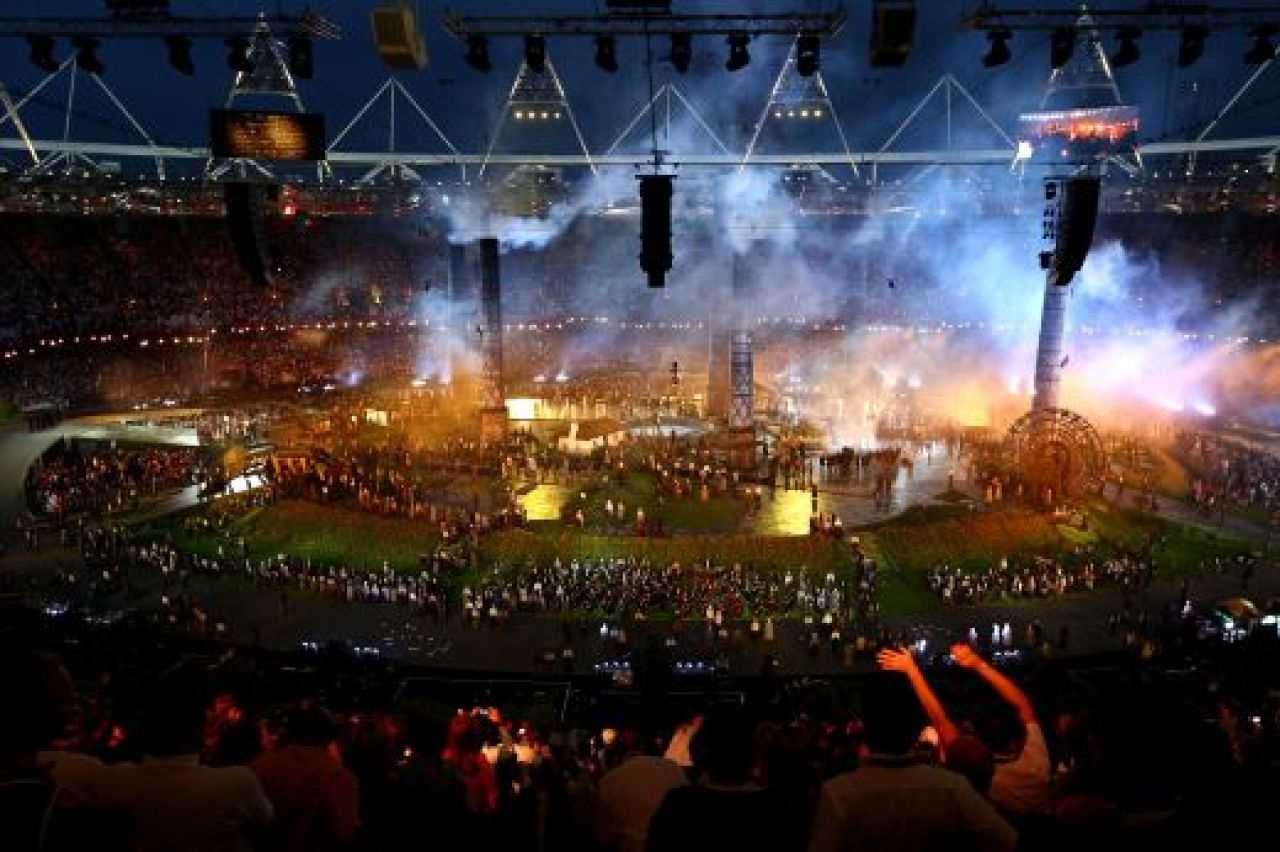 LIVEBLOG Olimpiada, ZIUA 1: SENZATIE: Cele mai tari imagini de la deschidere! Flacara olimpica a fost aprinsa!_24