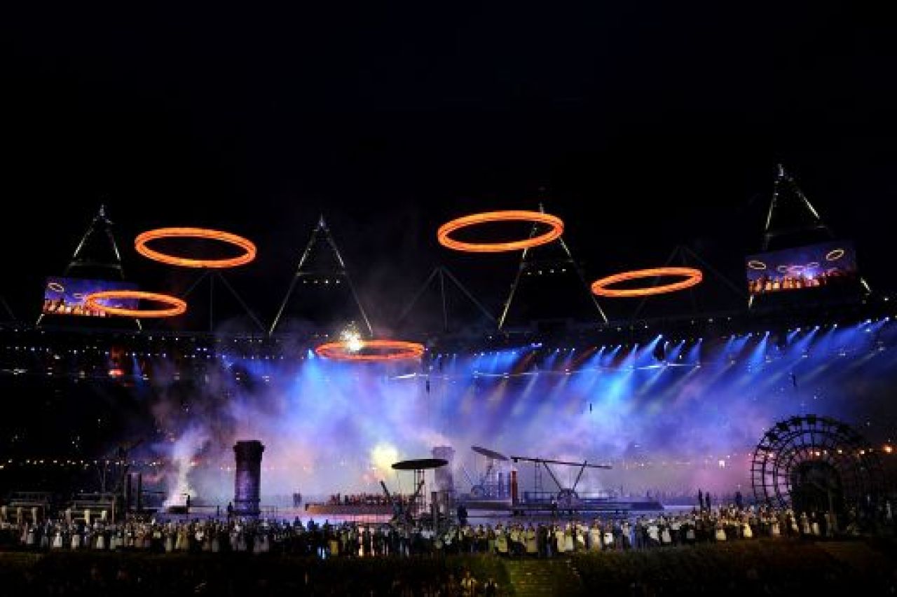 LIVEBLOG Olimpiada, ZIUA 1: SENZATIE: Cele mai tari imagini de la deschidere! Flacara olimpica a fost aprinsa!_28
