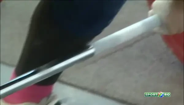 Ridica 15 tone pe saptamana pentru un vis DE AUR la Londra! Povestea INCREDIBILA a fetei care aduce AUR Romaniei