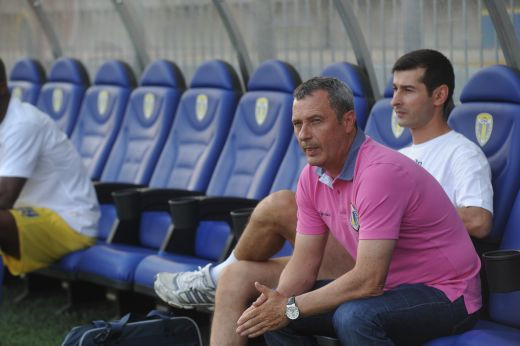 Rednic, scos din minti de arbitraj: Prea usor i-a dat rosu lui Cristea! Ce probleme au avut cei doi ZEI de la Petrolul: