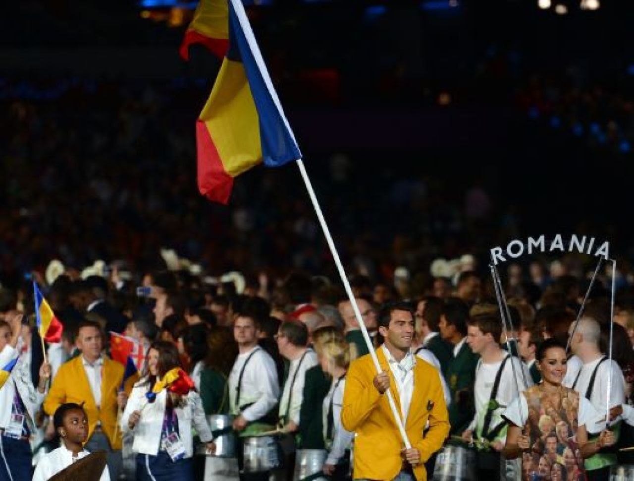 LIVEBLOG Olimpiada, ziua 3! Fetele de la gimnastica sunt in FINALA! Izbasa lupta la doua aparate! Spania, eliminata la fotbal! Vezi rezultatele si cele mai tari poze:_1