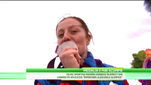 SUPER CAMPIOANA Corina Caprioriu isi face MUZEU de medalii cu banii de la Jocurile Olimpice! Cum s-a distrat AZI la Londra