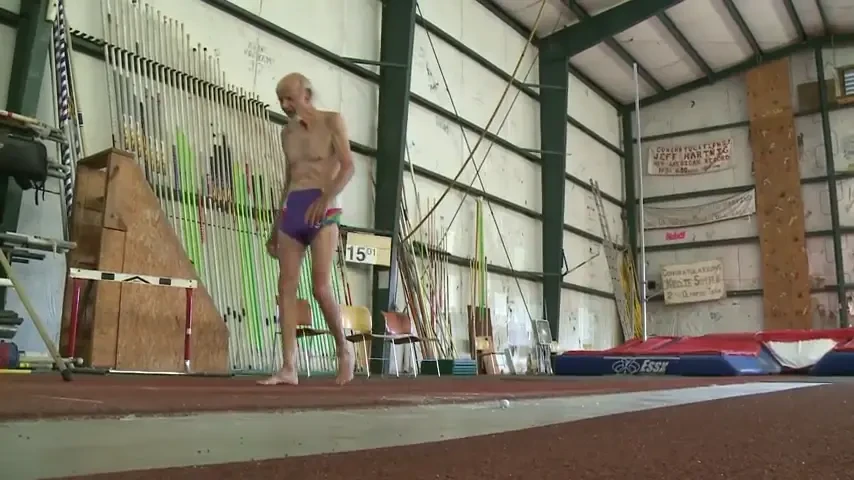 Cel mait are batranel vazut vreodata: VIDEO