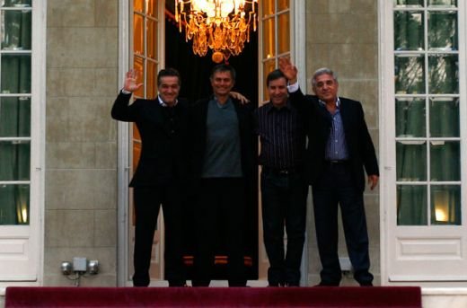 Anuntul lui Gigi Becali se confirma: Mourinho vine in Romania pentru a-i urmari pe Tanase si Chiriches! Doar unul are fata de Real: