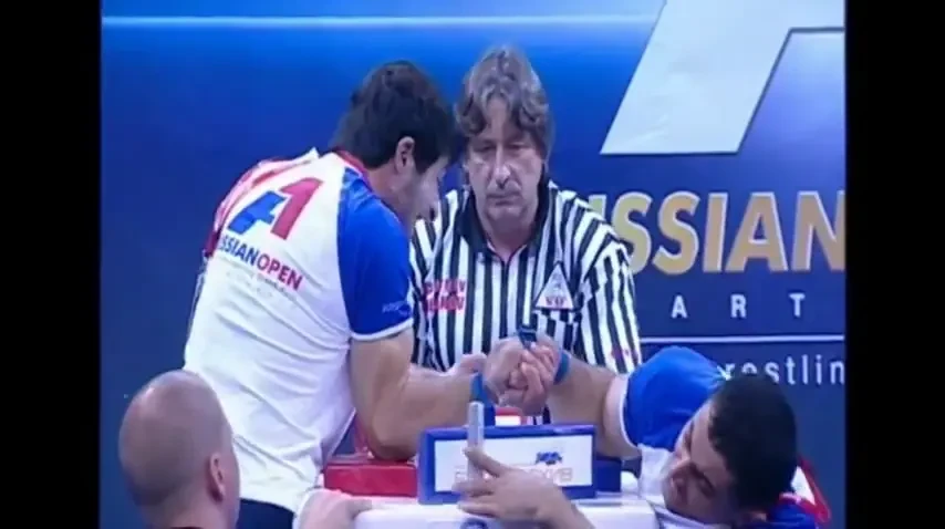 FAZA ZILEI: Cel mai nebun meci de skandenberg pe care l-ai vazut vreodata! Made in Russia :)