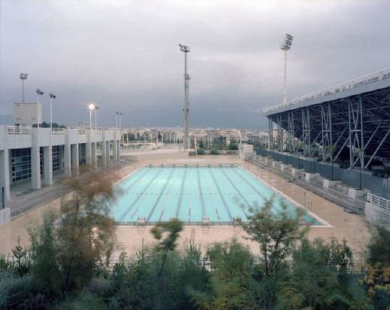 FOTO / Urmarile Jocurilor Olimpice: Un complex mancat de rugina si 11.000.000.000 de dolari aruncati pe geam! In ce tara?_1