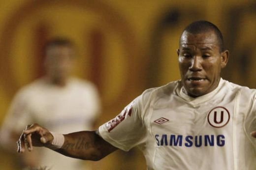 Cosmarul unui fost jucator de la Dinamo! E primul fotbalist arestat pentru TERORISM: A fost naiv, un prost! GAFA care l-a bagat dupa gratii: