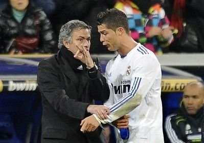 Mourinho, la pamant! Real 1-1 Valencia! Casillas si Pepe, la un pas de tragedie! Pepe nu s-a mai intors de la vestiar! VIDEO_2