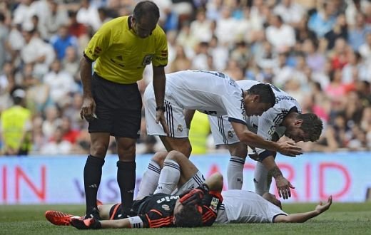 Mourinho, la pamant! Real 1-1 Valencia! Casillas si Pepe, la un pas de tragedie! Pepe nu s-a mai intors de la vestiar! VIDEO_4