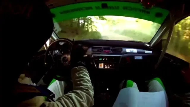 VIDEO Bogdan Marisca s-a RASTURNAT la Raliul Aradului! Vezi surpriza de la Napoca Rally Academy si cine a castigat cursa: