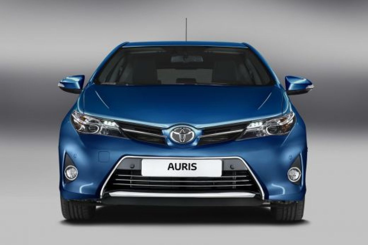 FOTO Toyota a lansat OFICIAL masina cu care vrea sa opreasca suprematia Golf! Vezi cum arata si detaliile tehnice:_3
