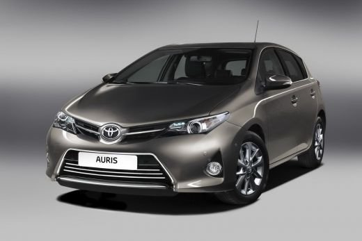 FOTO Toyota a lansat OFICIAL masina cu care vrea sa opreasca suprematia Golf! Vezi cum arata si detaliile tehnice:_4