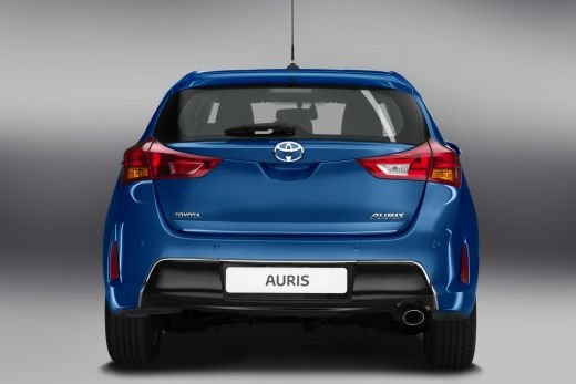 FOTO Toyota a lansat OFICIAL masina cu care vrea sa opreasca suprematia Golf! Vezi cum arata si detaliile tehnice:_7