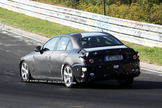 FOTO Au incercat sa-l ascunda, dar n-au reusit! Primele imagini cu noul C-Class! Noua generatie de Mercedes e aproape de lansare:_7
