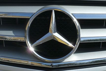 FOTO Au incercat sa-l ascunda, dar n-au reusit! Primele imagini cu noul C-Class! Noua generatie de Mercedes e aproape de lansare:_11