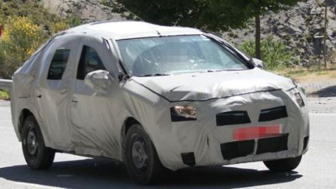 FOTO ADIO Logan! Renault lanseaza o Dacie TOTAL noua! Vezi cum arata Scala si cand va fi lansat:_3