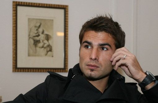 Francezii l-au salvat: Mutu are bani sa-si plateasca datoria catre Chelsea! De ce nu va scoate niciun ban din buzunar: