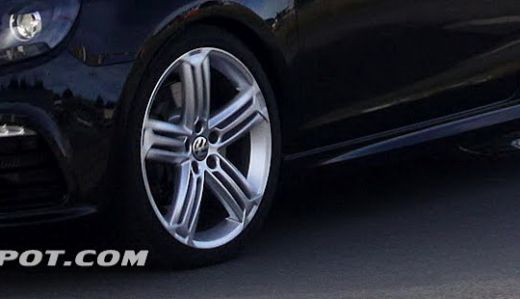 FOTO PAPARAZZI! Credeai ca ai vazut totul? Volkswagen mai da o lovitura: noul Golf Cabrio R arata mortal!