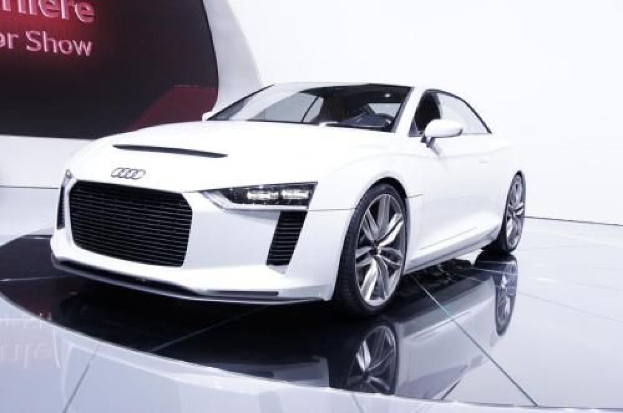 FOTO Un nou MONSTRU de la Audi! Nemtii resusciteaza un model istoric de curse! Vezi primele informatii oficiale:_22