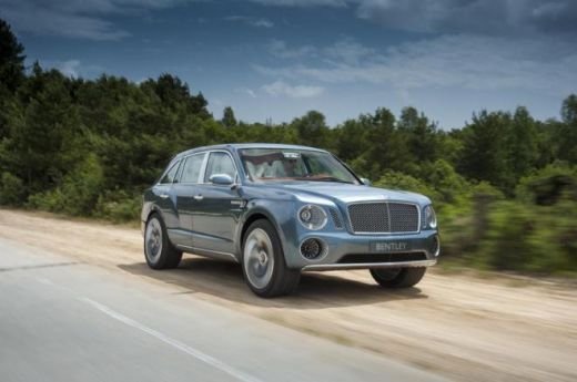 FOTO Bentley muta LUXUL in munti! Cel mai SCUMP SUV din istorie apare din 2015! Vezi cat costa:_12